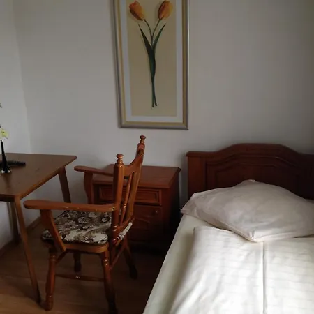 Garni Hotel